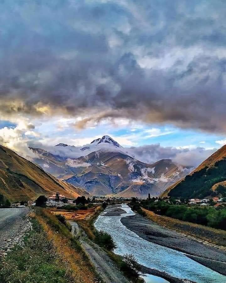 Veriko'S Guest Hause Kazbegi Kültér fotó