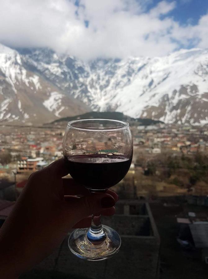 Veriko'S Guest Hause Kazbegi Kültér fotó
